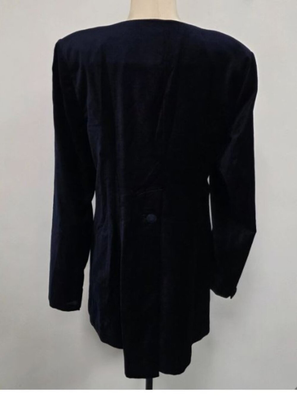 Cabi Entrance Midnight Velvet Blazer Jacket M Navy Statement Maximalist 3489 - Picture 3 of 12